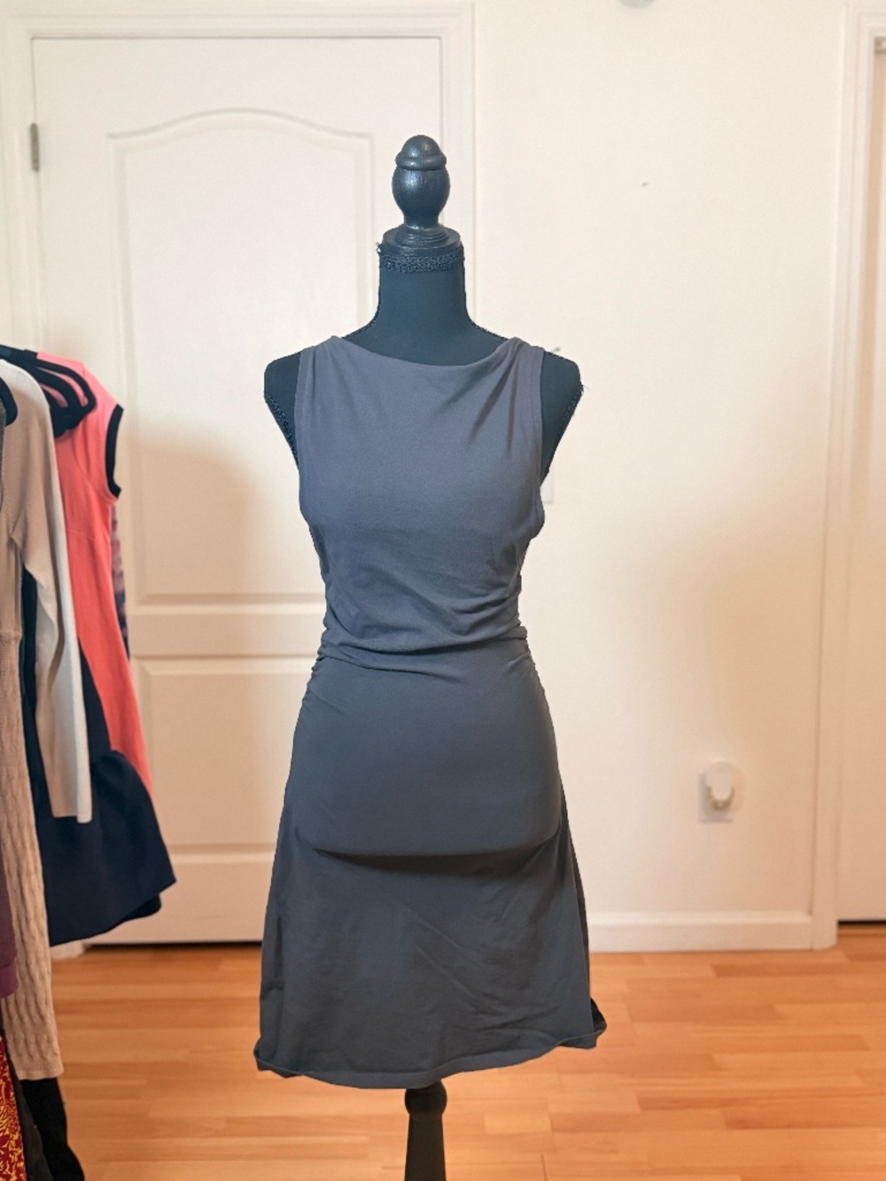 ASOS Design Charcoal Grey Ruched Bodycon Sleeveless Dress Sz 6/US 6